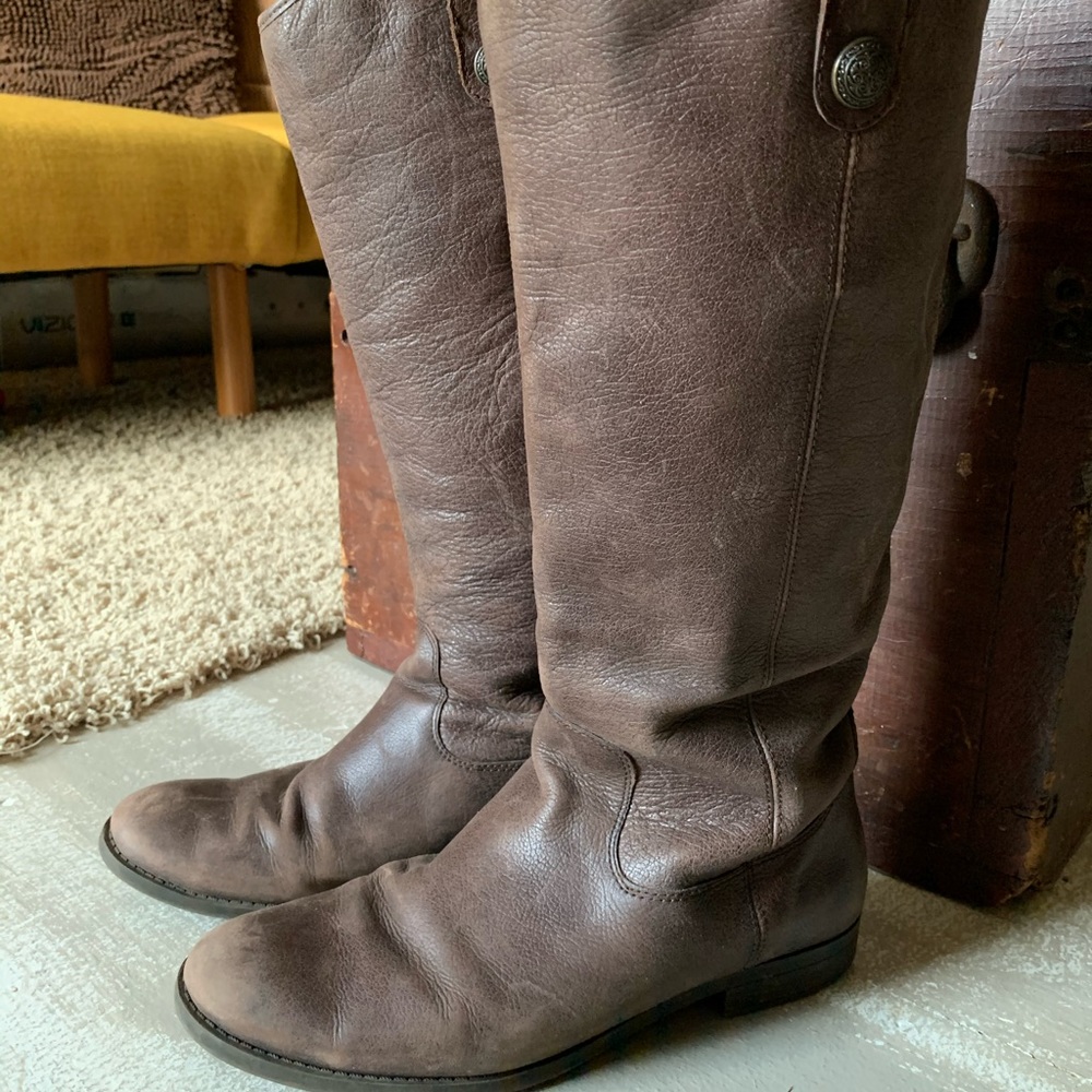 Women’s brown Merona riding boots size 9